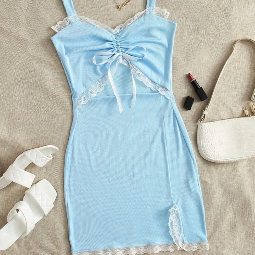 Lace cutout bodycon cami dress